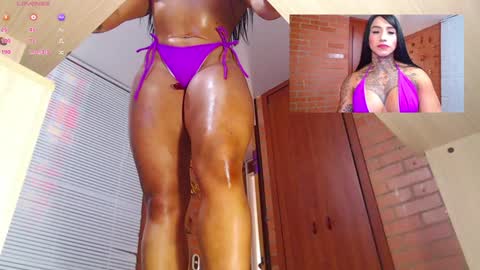 Snapshot of salome_sw chatting on December 17, 6:53 pm SAMANTHA online show from December 17, 6:53 pm