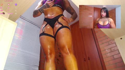 Snapshot of salome_sw chatting on January 14, 6:38 pm SAMANTHA online show from January 14, 6:38 pm