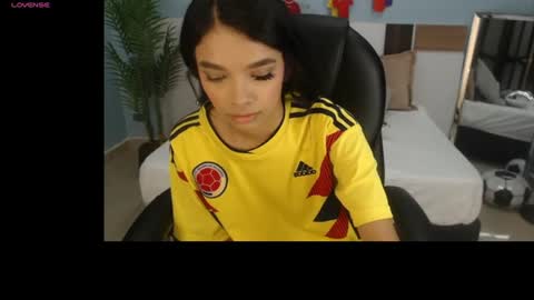 salome_veles online show from July 3, 8:48 pm
