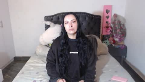 yenny online show from January 19, 3:10 am