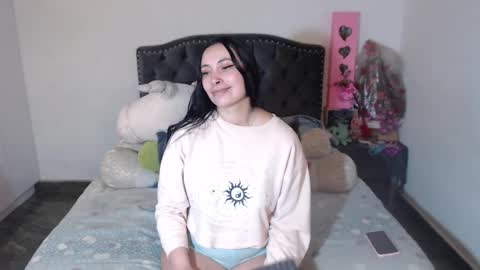 yenny online show from February 6, 3:22 am