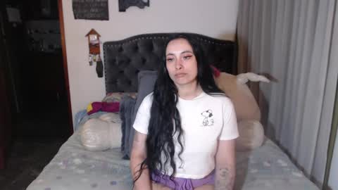 yenny online show from May 24, 3:44 am