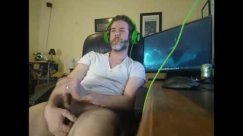 salrelative2u4uwithu88 online show from April 17, 3:53 am