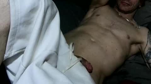 Snapshot of salsbigger chatting on December 22, 3:55 am Anthony Deniro online show from December 22, 3:55 am