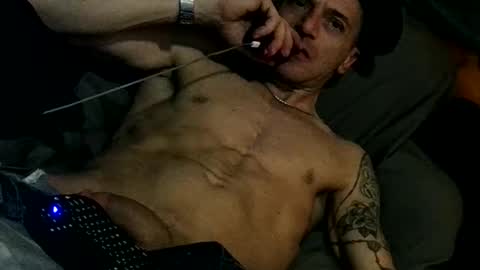 Snapshot of salsbigger chatting on January 19, 9:01 am Anthony Deniro online show from January 19, 9:01 am