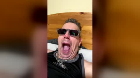 saltydoggy43931 online show from March 4, 6:41 am