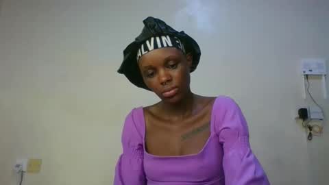 Sugarbabe online show from June 3, 1:30 am