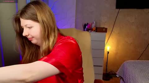 Snapshot of salut_love chatting on April 4, 4:33 am Ruby online show from April 4, 4:33 am