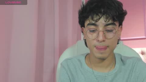 salvatore  online show from January 21, 11:45 pm