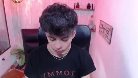 Sam online show from February 19, 1:17 pm