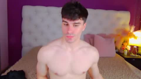 BACK IN 2 WEEKS online show from June 10, 4:06 pm