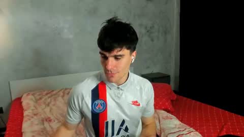 BACK IN 2 WEEKS online show from June 16, 8:44 pm