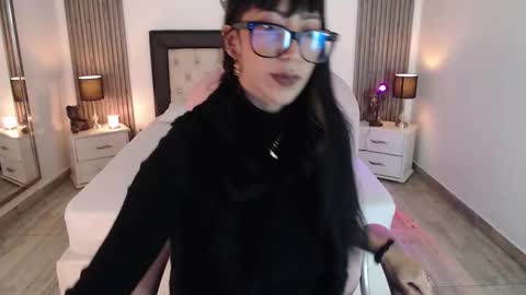 SAM MANSON online show from February 8, 12:17 pm