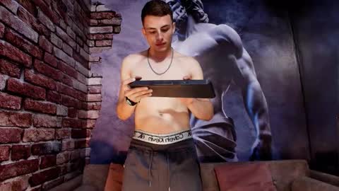 Snapshot of sam_vega chatting on November 13, 12:53 am sam_vega online show from November 13, 12:53 am