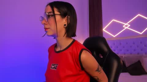 Snapshot of samabiecrussie chatting on November 29, 3:53 am samabiecrussie online show from November 29, 3:53 am