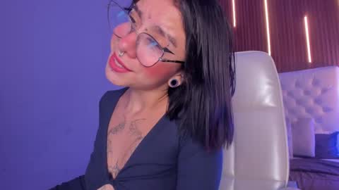 samabiecrussie online show from May 4, 11:01 pm