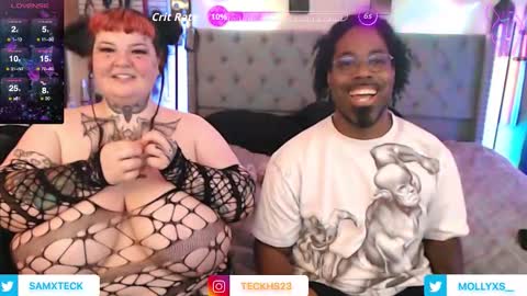 Snapshot of samandbrat chatting on October 1, 12:27 am Join us - and online show from October 1, 12:27 am