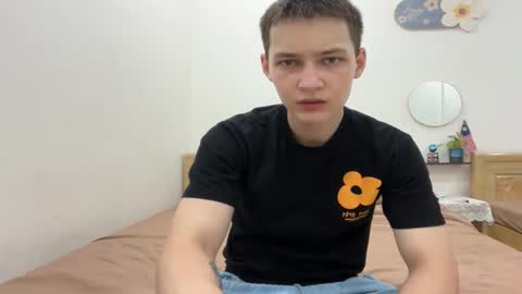 Sam online show from December 21, 6:04 pm