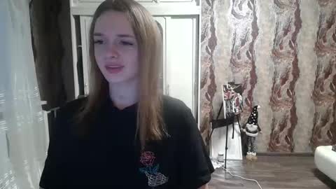 Snapshot of samanta55555 chatting on January 13, 2:21 pm samanta55555 online show from January 13, 2:21 pm