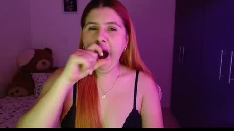 samanta_0277 online show from March 7, 3:47 am