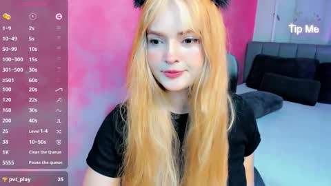 Snapshot of samanta_ginger chatting on January 8, 9:17 pm samanta online show from January 8, 9:17 pm