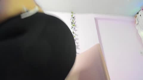 Samanta online show from January 4, 2:14 pm