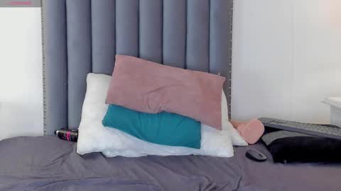  samanta  online show from February 27, 6:40 am