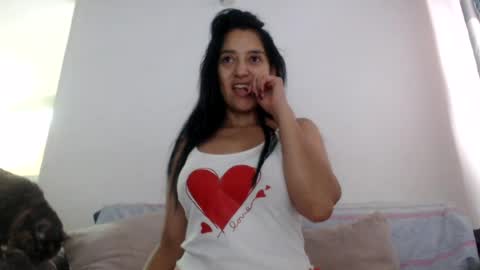 Snapshot of samanta_xi chatting on July 15, 11:48 am samanta online show from July 15, 11:48 am