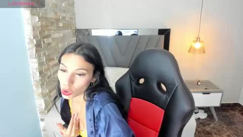 Snapshot of samantaconnor chatting on February 9, 11:58 am online show from February 9, 11:58 am