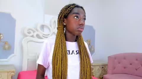 Samanta online show from February 11, 7:38 pm