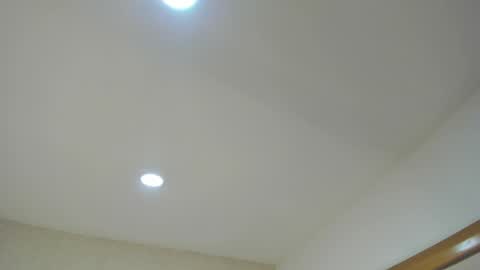 Samanta online show from May 17, 3:37 am