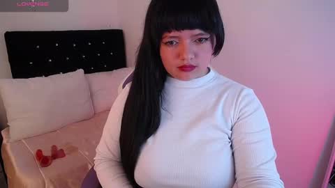 Snapshot of samantha__g chatting on March 8, 6:10 am Sam online show from March 8, 6:10 am