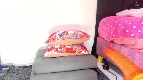 Snapshot of samantha__smile__ chatting on July 13, 9:34 am Samanthasmile online show from July 13, 9:34 am