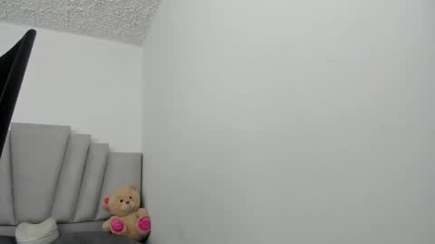 Snapshot of samantha__wilson chatting on January 13, 4:45 pm Samantha online show from January 13, 4:45 pm