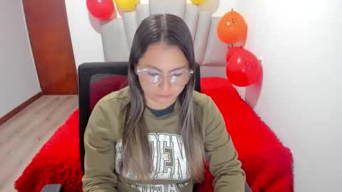 Snapshot of samantha__wilson chatting on February 28, 1:06 am Samantha online show from February 28, 1:06 am