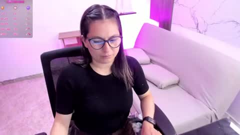 Samantha  online show from July 2, 4:57 pm