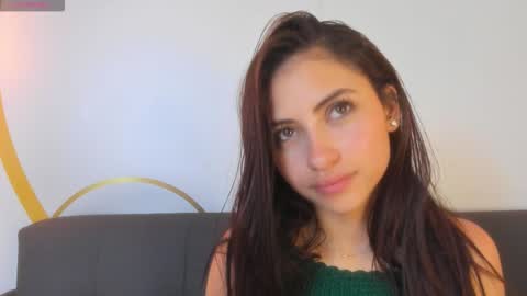 Samantha Beckham online show from November 22, 4:50 pm