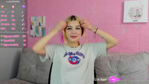 samantha_browwnn online show from December 24, 4:19 pm