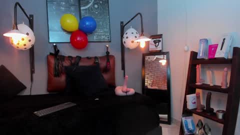 Sam online show from June 23, 2:20 am