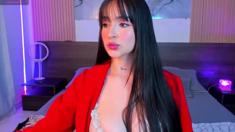 Snapshot of samantha_moons chatting on October 22, 12:33 am samantha_moons online show from October 22, 12:33 am