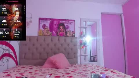 Snapshot of samantha_pucket chatting on September 22, 3:14 pm Sam online show from September 22, 3:14 pm