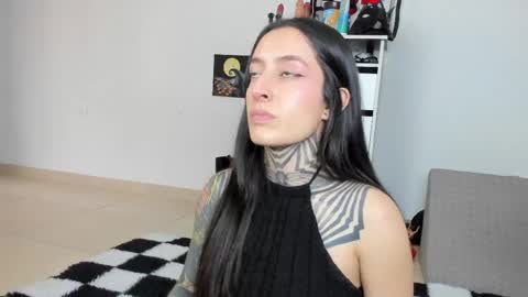 Fernanda online show from May 5, 8:06 pm