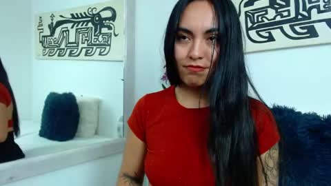 samantha_vaker online show from April 15, 9:15 pm