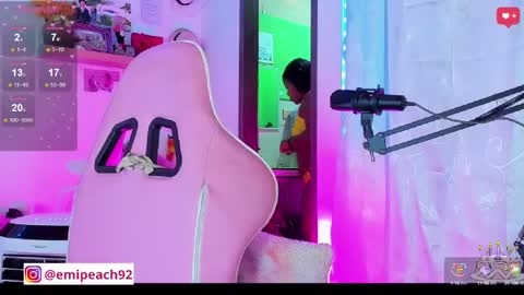 Snapshot of samanthabloom570089 chatting on March 10, 12:59 pm Samantha Bloom online show from March 10, 12:59 pm