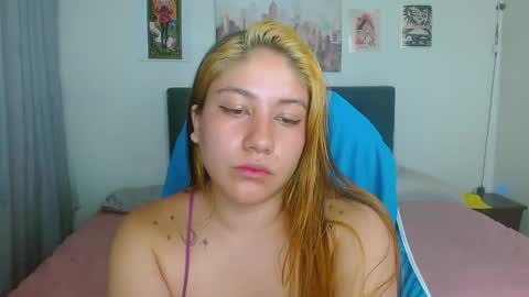 Snapshot of samanthachop chatting on March 3, 12:50 am samanthachop online show from March 3, 12:50 am