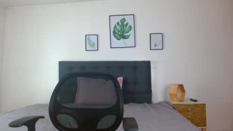 Snapshot of samanthachop chatting on June 23, 2:26 pm samanthachop online show from June 23, 2:26 pm