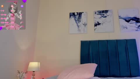 SAMANTHA ECHEVERRY online show from February 7, 10:52 pm