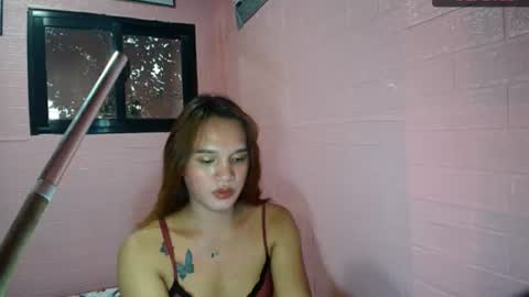 Snapshot of samanthafuckughh chatting on June 24, 4:33 am samanthafuckughh online show from June 24, 4:33 am