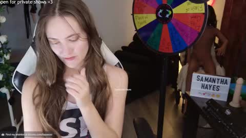 Snapshot of samanthahayesxoxo chatting on February 25, 1:30 am The Real Samantha Hayes haha online show from February 25, 1:30 am