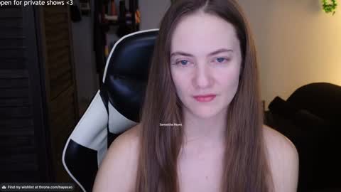 Snapshot of samanthahayesxoxo chatting on March 7, 4:24 am The Real Samantha Hayes haha online show from March 7, 4:24 am